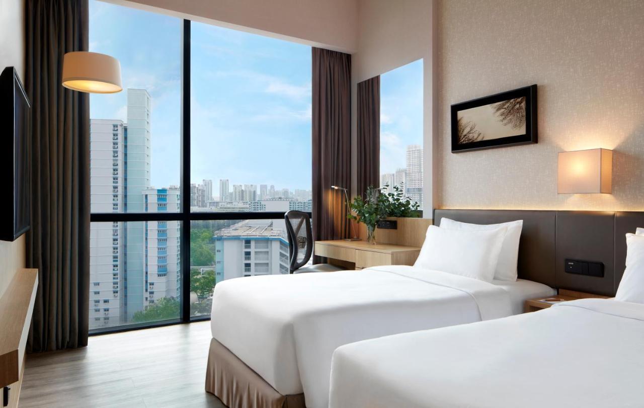 Momentus Hotel Alexandra Singapore Exteriör bild