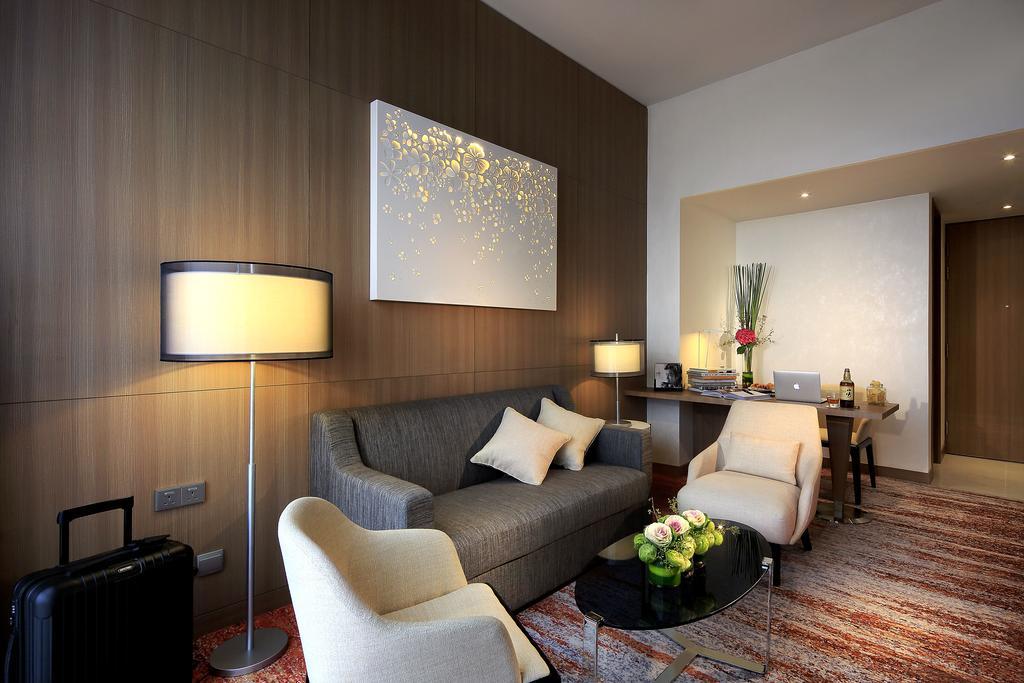 Momentus Hotel Alexandra Singapore Exteriör bild