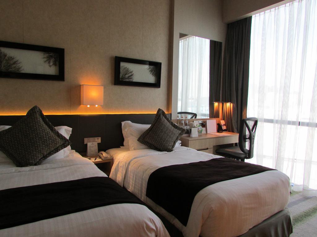 Momentus Hotel Alexandra Singapore Exteriör bild